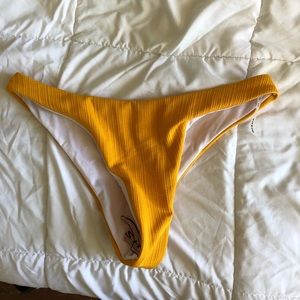 Cheeky Bathing suit bottoms